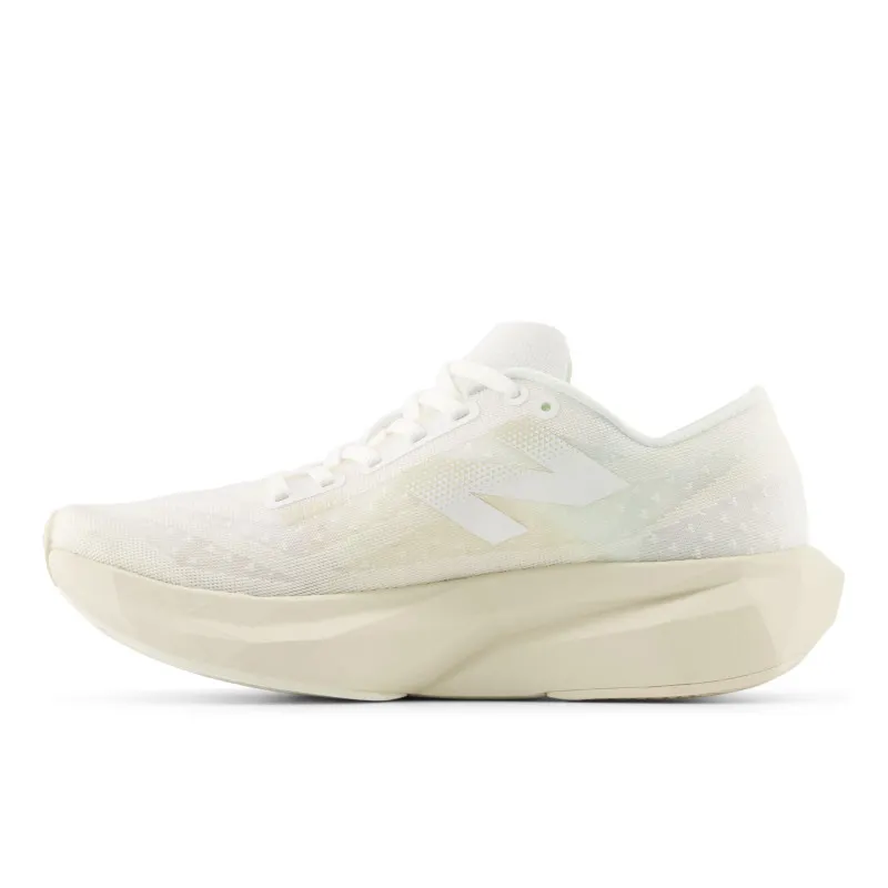 FuelCell Rebel v4 - New Balance